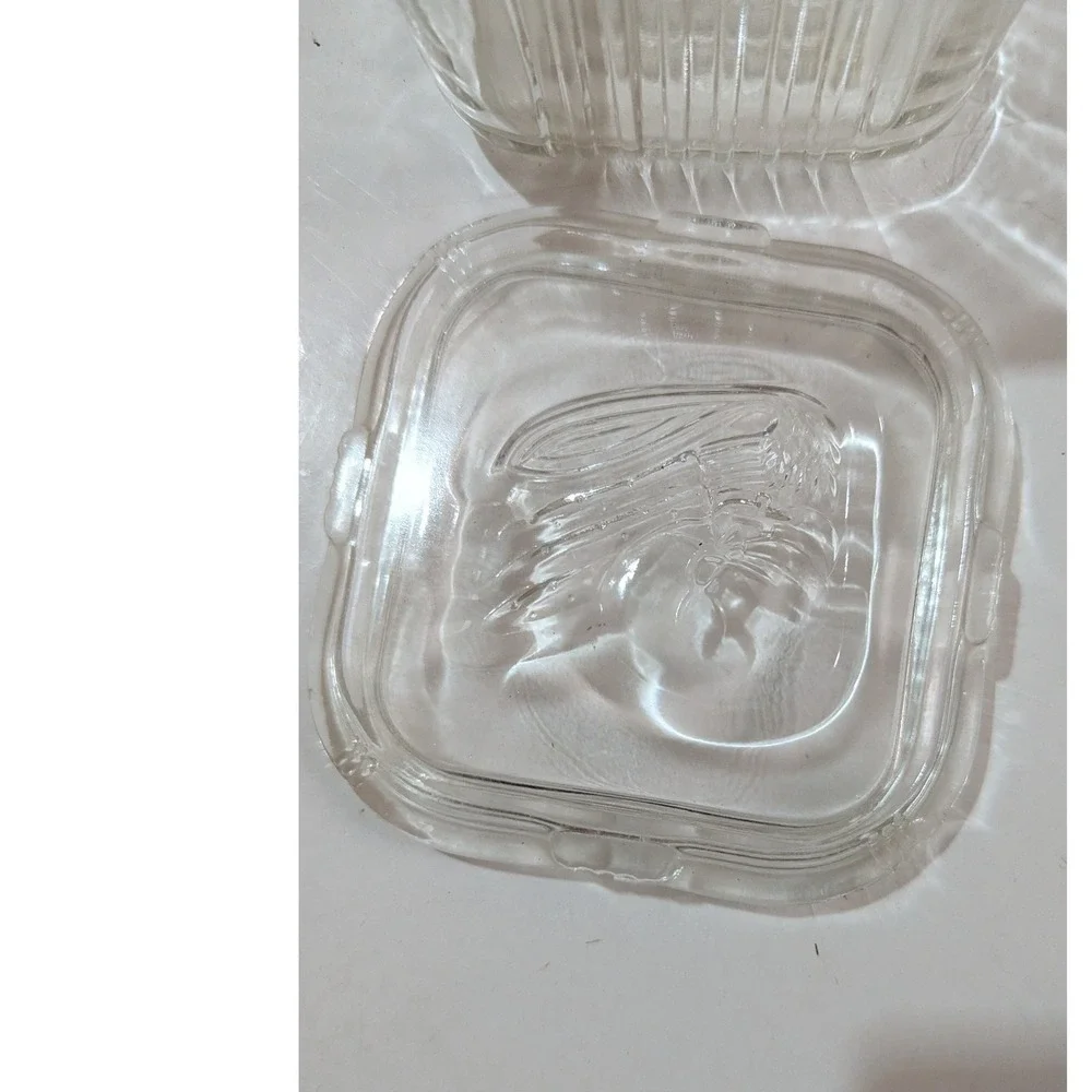 Vtg Federal glass Refrigerator Dish Square Ribbed Base Embossed Vegetable‎ Lid